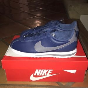 Nike Cortez